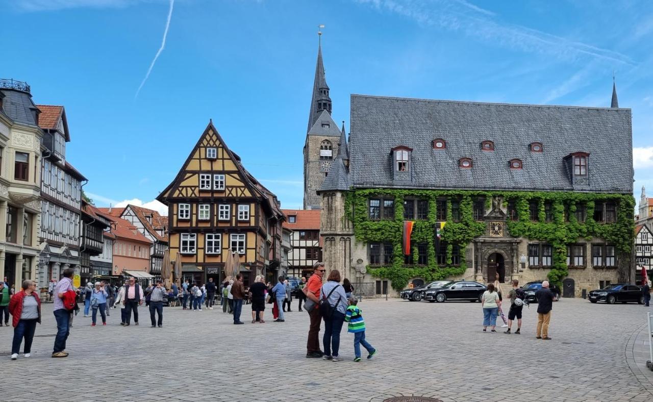 Fewo Otto- Sanierte Ferienwohnung Im Einzeldenkmal Кведлинбург Экстерьер фото